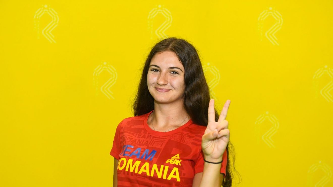 Mădălina Amăistroaie, elevă în clasa a 12-a, reprezintă România la Jocurile Olimpice, la tir cu arcul! Totul a început în joacă, dar după 6 ani s-a transformat într-o surpriză frumoasă a delegației tricolore