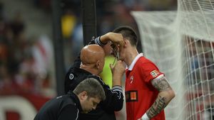 CULISE | Coleg pentru Tamaș. Al doilea transfer al iernii la Steaua e un fost fotbalist al lui Dinamo. Cine vine pentru a betona apărarea

