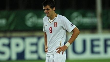 Și-a făcut junioratul la Steaua, a fost pe lista Rapidului, acum poate ajunge la revelația Ligii I!** VIDEO Ce poate puștiul care costă 600.000 â‚¬