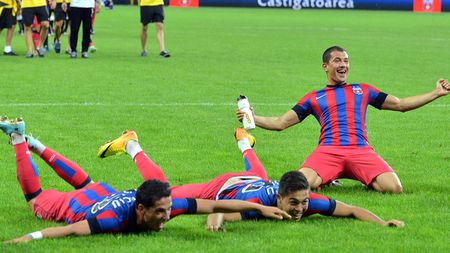 Avea pe masă ofertă de la Ajax, el a ales Steaua. Declin total pentru fotbalistul care "a dispărut" de la antrenamentele echipei