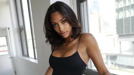 „Asta e artă". Vedeta a renunțat complet la haine de ziua ei, iar imaginile îndrăznețe au fost apreciate de fani