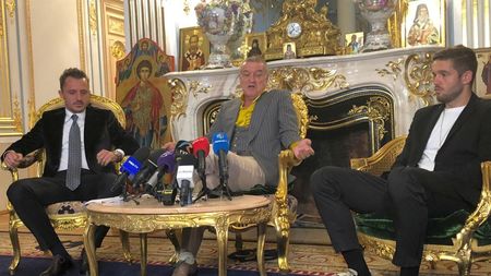 Conferință cu de toate la Palat: Gigi Becali l-a prezentat oficial pe Sergiu Buș: „E mai talentat decât Alibec”. Ce se întâmplă cu Bogdan Vintilă, ce transferuri are în plan și care e prețul FCSB-ului