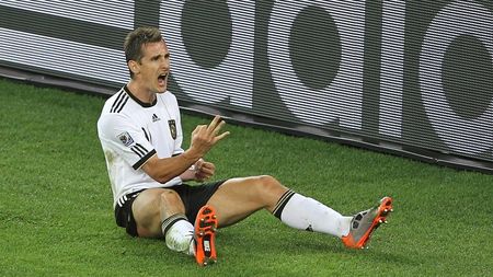 VIDEO 3D! Klose, pe urmele lui Ronaldo! A înscris al 11-lea gol la CM!