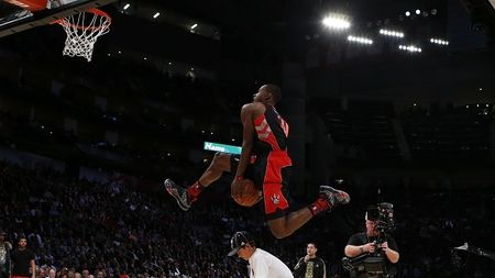 A sărit peste un copil și a înscris!** VIDEO Terrence Ross e "regele" dunk-urilor în NBA!