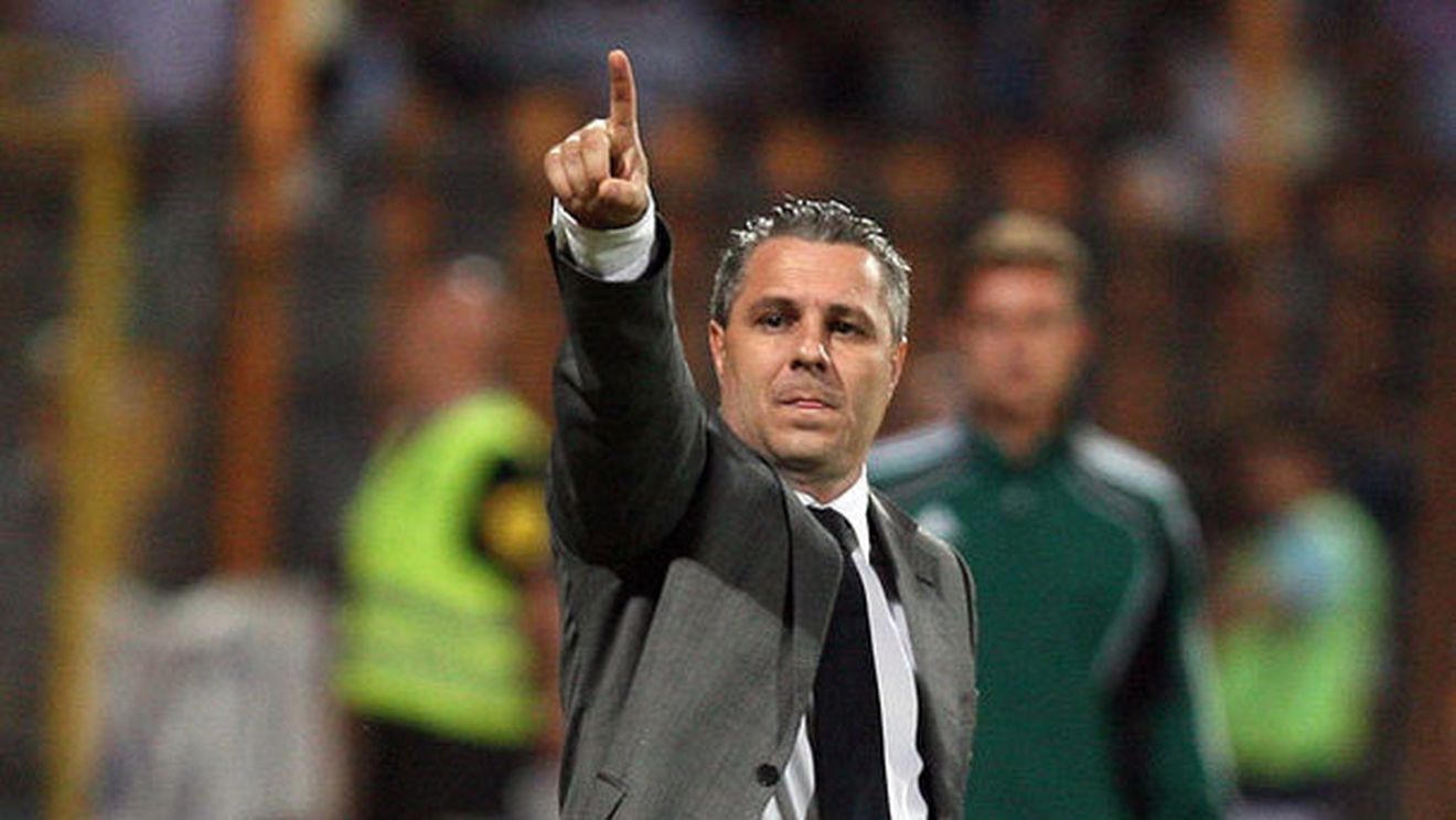 Șumudică a explodat! Pițurcă și FRF, luați în colimator:** "E incredibil ce se întâmplă, am ajuns să fim cobai"