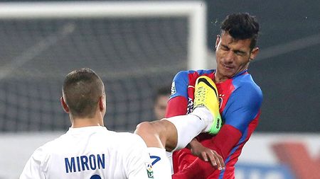 EXCLUSIV | Steaua se și refuză! Au eșuat discuțiile dintre Lăcătuș și un atacant care a jucat la FCSB în ultimele două sezoane. Cu cine a semnat fotbalistul

