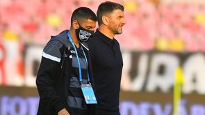 Ionel Dănciulescu a vorbit despre viitorul lui Adrian Mihalcea la Dinamo. „Sunt convins că va reuși să scoată echipa din situația asta!”