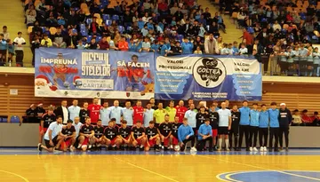 Meci caritabil la Brașov, pentru copiii defavorizați. Buga, Surdu, Ghioane sau Marian Constantinescu au fost printre personalitățile evenimentului