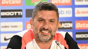 De la cine a primit mesaje Marius Baciu înainte de Dinamo - FCSB. A rostit două nume din istoria Stelei despre care nu se mai știu prea multe