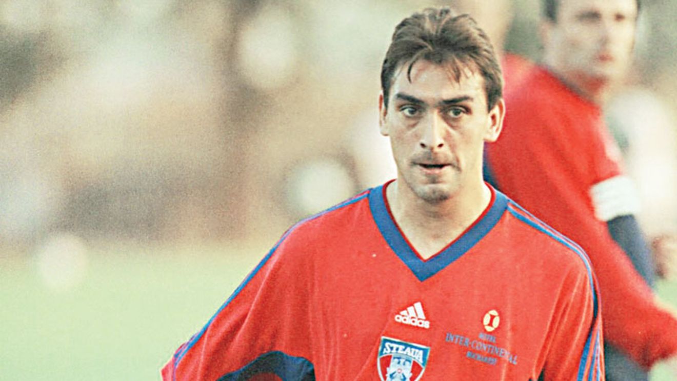 "Dinamo a profitat de pașii greșiți ai rivalelor la titlu"