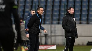Costel Gâlcă, verdict categoric după Gloria Buzău - Universitatea Craiova 0-2: „Asta trebuie să facem ca să ne batem la campionat!”