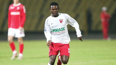 Se întoarce Ze Kalanga