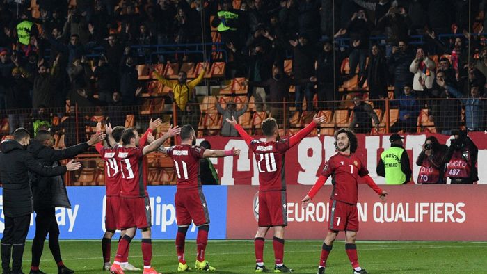 Care este tradiția confruntărilor dintre Armenia și România. Arbitrul leton ne-a adus noroc în Celtic-CFR Cluj încheiat cu un scor nebun: 3-4