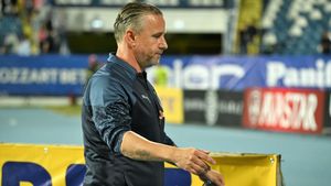 Anamaria Prodan, reacție categorică după ce Laurențiu Reghecampf a semnat în Sudan: „Măcar bani să ia”