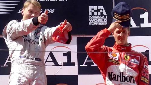 Hakkinen îl înțeapă pe Schumacher: 