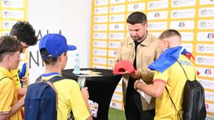 Adrian Mutu a ajuns în Cipru! E mândru de echipa sa: „Începem”