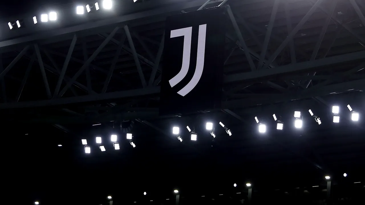 Juventus Torino riscă să fie din nou retrogradată din Serie A! Autoritățile au descoperit 42 de tranzacții dubioase provenite din transferurile de fotbaliști