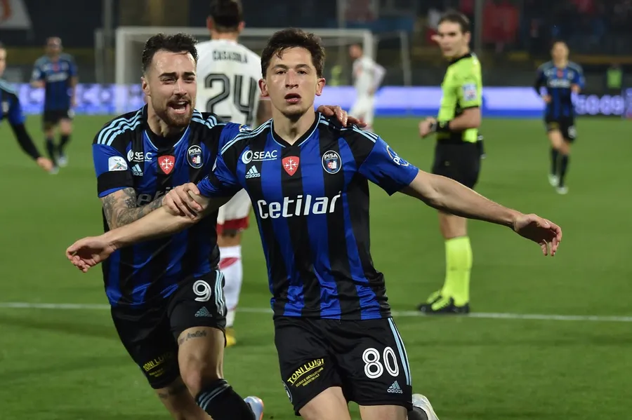 Olimpiu Moruțan, comparat cu Lionel Messi de presa din Scoția, care îl propune pe român la Rangers, echipa lui Ianis Hagi. Sursă foto: Profimedia