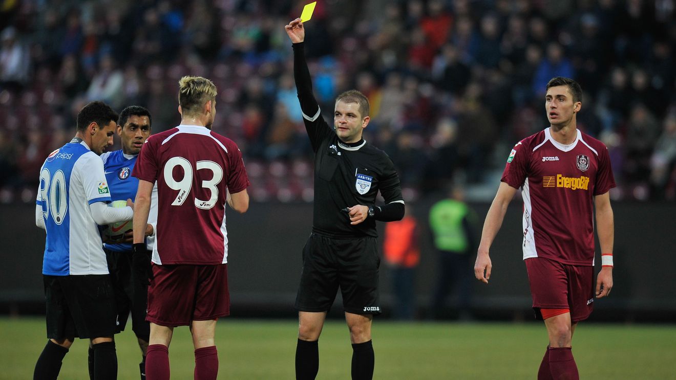 Cătălin Popa va arbitra meciul CS U Craiova - CFR Cluj, din play-off-ul Ligii 1