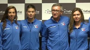 Simona Halep, Sorana Cîrstea și Mihaela Buzărnescu, văzute prin ochii rebelei tenisului românesc: „Ea e foarte de treabă cu mine!" VIDEO EXCLUSIV ProSport Live