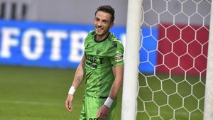 Andreas Mihaiu, rezumatul unui sezon plin de peripeții la Dinamo: „Am știut în secundele alea că se va termina cu bine!” + Avertisment pentru spanioli: „Să-i ferească Dumnezeu!” | EXCLUSIV