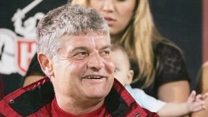 Andone: "Aș fi tentat să vin la Rapid"