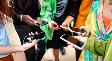 Telefoane în valoare de peste 10 mil. dolari, furate în Londra. Brandul preferat de hoți