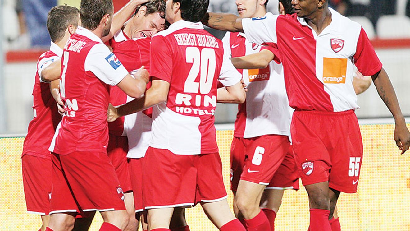 "Rapid și Steaua nu au nicio șansă la titlu! Dinamo luptă cu CFR, Unirea și Timișoara"