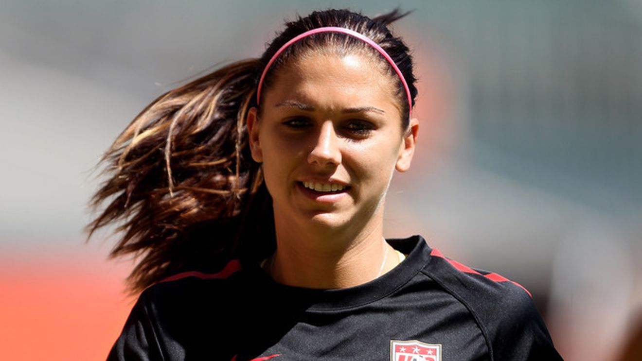 VIDEO** Spectacol la feminin! Alex Morgan reușește o execuție marca Ibrahimovic