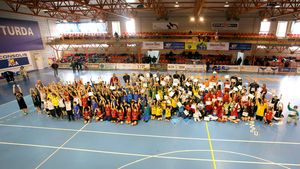 Aproximativ 300 de copii au fost prezenți la Memorialul "Ioan Deteșan" la minihandbal, desfășurat la Turda