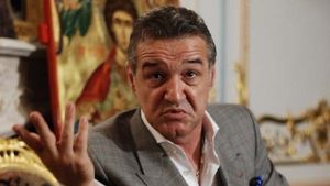 Becali a anunțat că a mai rezolvat un transfer:** "La Steaua se poate exprima mult mai bine"