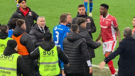 Scandal monstru între jucătorii lui Dinamo și stafful Universității Craiova! A fost nevoie de intervenția forțelor de ordine