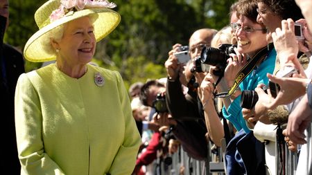 A murit Regina Elisabeta a II-a a Marii Britanii. Ce avere avea și cui rămâne după decesul acesteia