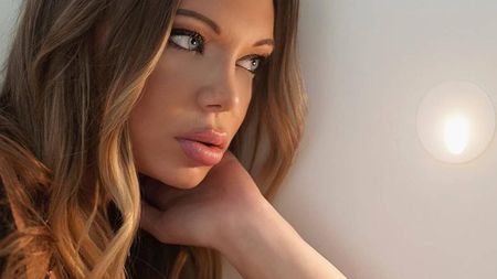 Fotomodelul Luisa Kremleva a fost reținut după ce l-a acuzat pe Theo Hernandez că a agresat-o sexual | GALERIE FOTO