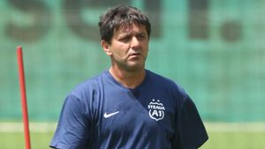 Lăcătuș: "Ilie este o mare pierdere pentru Steaua"