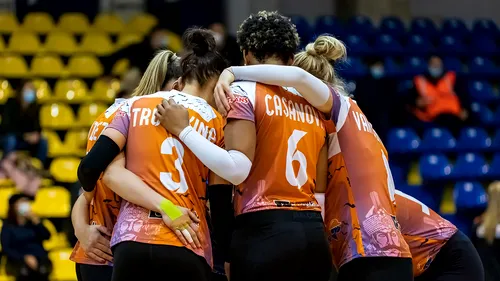CSM Târgoviște, aproape de primul titlu național la volei feminin. Meciurile decisive au loc pe teren propriu, dar nu în Sala Polivalentă