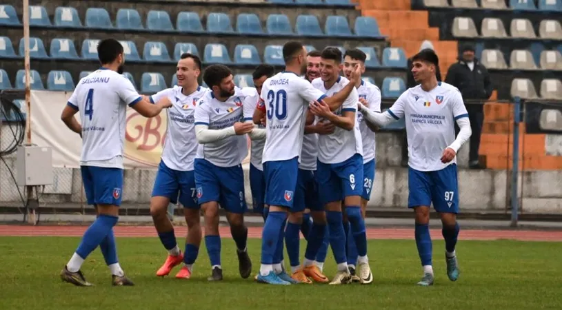 Achiziții importante pentru promovare la SCM Râmnicu Vâlcea. A adus fotbaliști cu multă experiență în Liga 1 și Liga 2