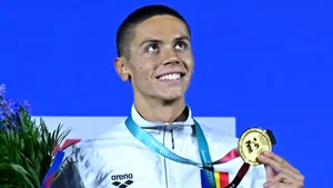 Detaliul prin care a impresionat David Popovici, după cele două medalii de aur cucerite la Mondialele de Natație: „Pe mine mă fascinează efectiv acest lucru!” | VIDEO EXCLUSIV ProSport Live