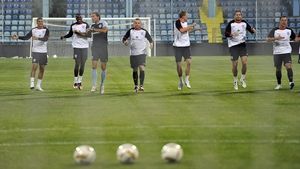 Noi nu mai sperăm, dar Armenia și Muntenegru pot merge la Euro! Care e arma balcanicilor în fața Angliei? ** Un atacant de COȘMAR pentru rapidiști și mentalitatea: "Războiul ne-a călit!"