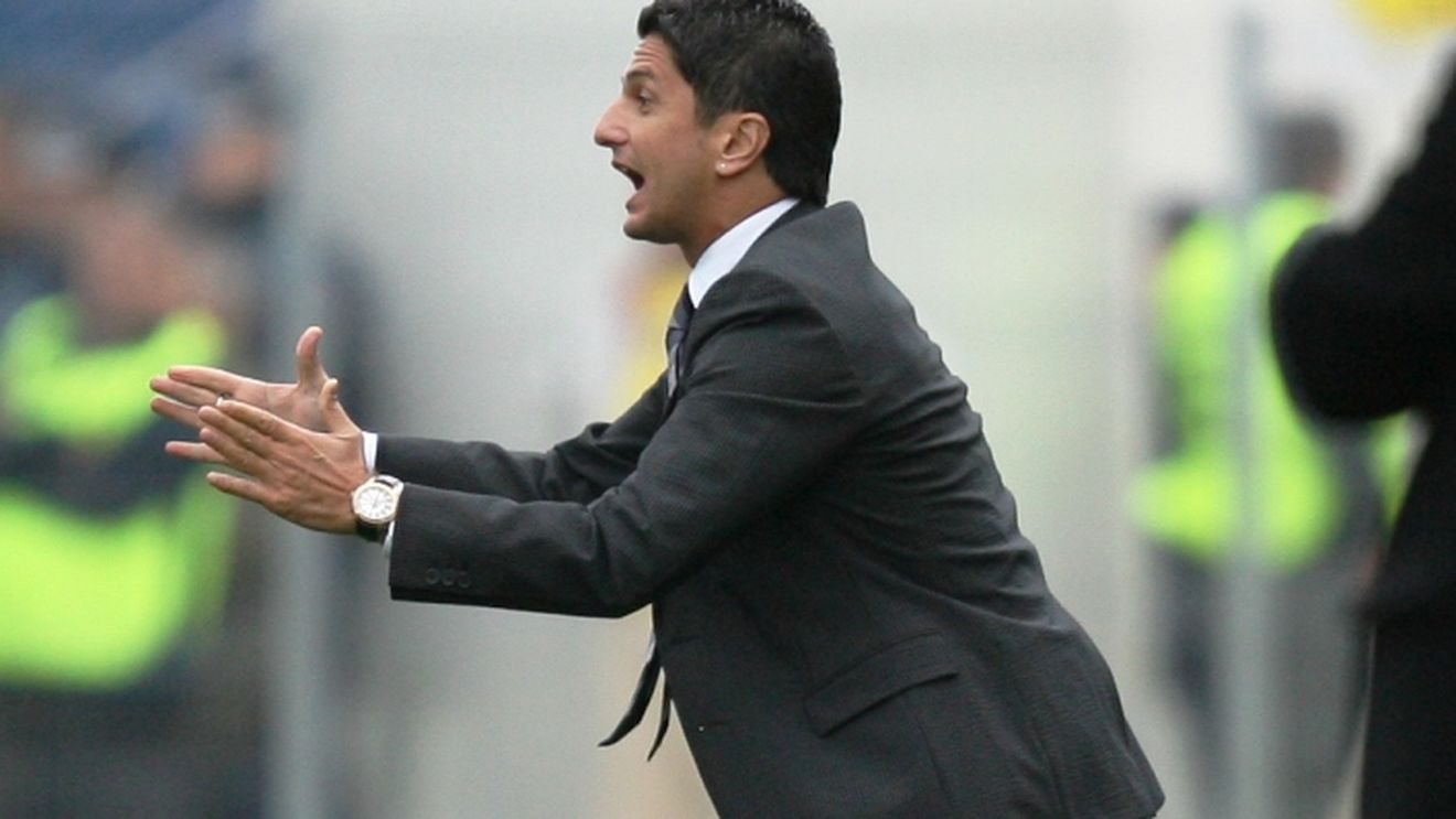 "Pițurcă trebuie susținut! **A calificat de fiecare dată naționala!"