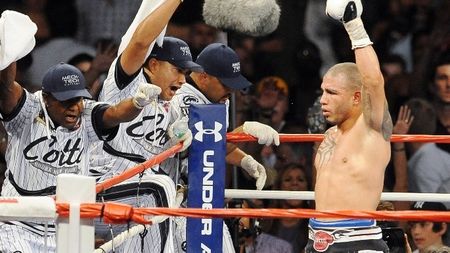 Miguel Cotto l-a învins pe Ricardo Mayorga