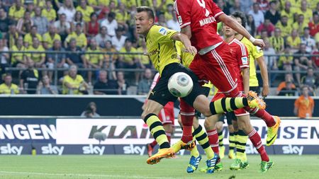 Guardiola îl trimite pe Mandzukic la Chelsea! De ce depinde mutarea