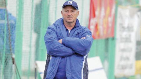 Dezvăluiri uluitoare despre "vechiul" Dinamo și  despre Mircea Lucescu:** "Spuneau scorul și la pauză!"