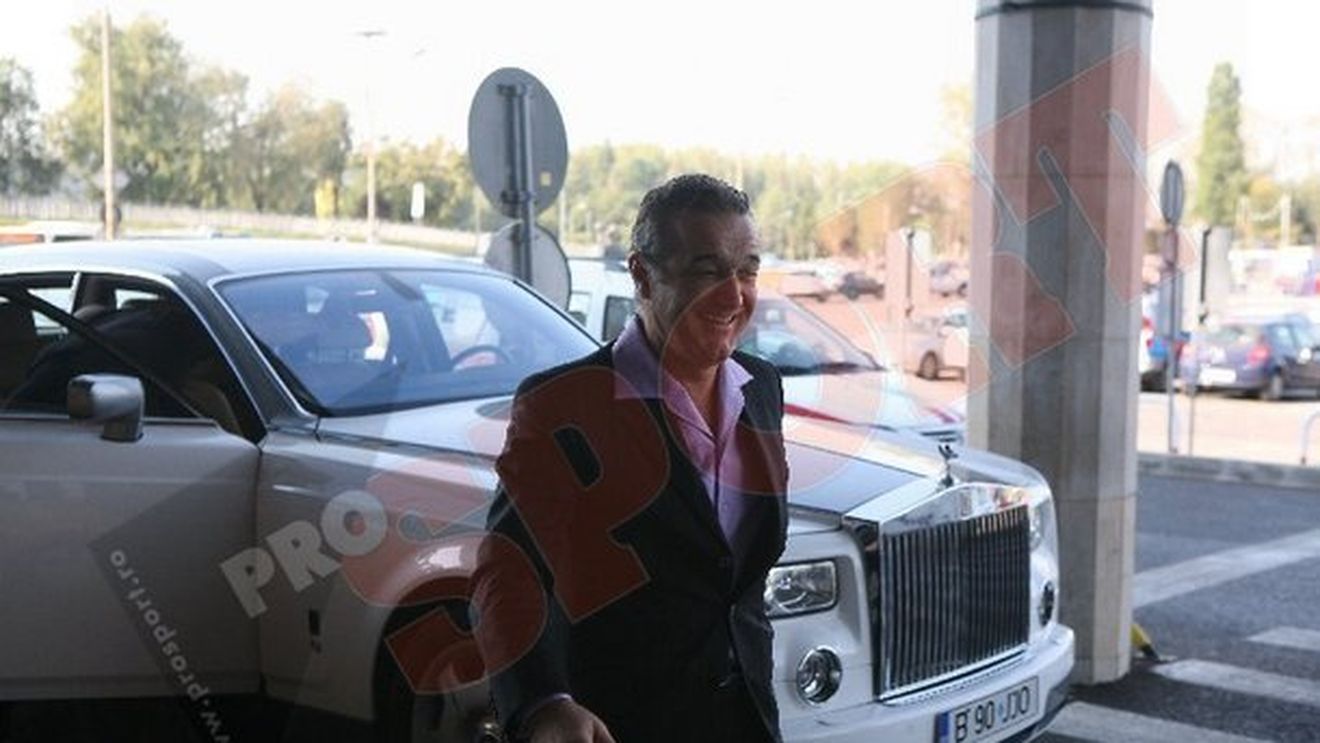 Becali a cumparat Rolls Royce-ul de la un om de afaceri din Mureș