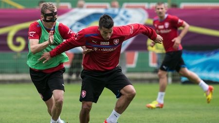 Milan Baros este apt pentru meciul Cehiei cu Rusia