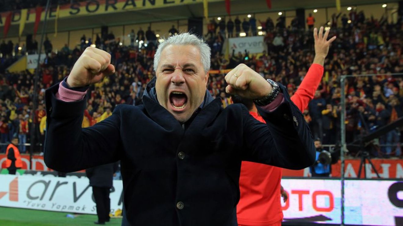 Încă o victorie mare pentru Șumudică, în Turcia! Kayserispor a câștigat în deplasare și a ajuns la trei puncte în spatele liderului