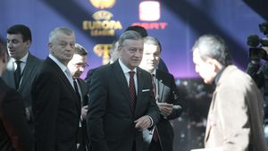 Pițurcă: "Putem organiza un campionat european în România!"** Ce spune Gică Popescu despre visul lui Mircea Sandu