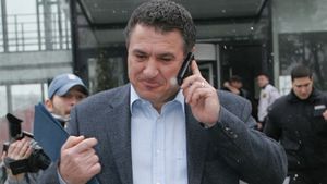 Victor Becali: "Nu știu dacă Dică va merge la Catania"