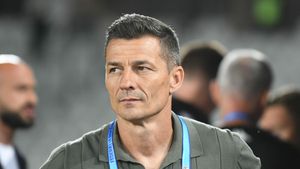 Rapid a oficializat două transferuri din vecini. Au semnat cu echipa lui Gâlcâ