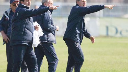 Antrenament fara Emeghara